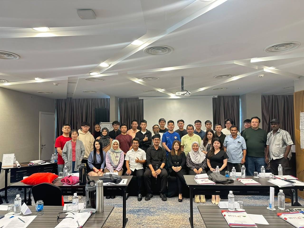 Team & Community
