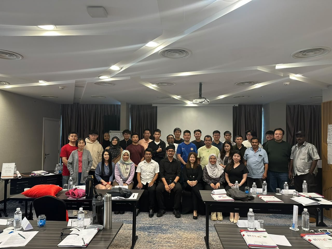 Team & Community