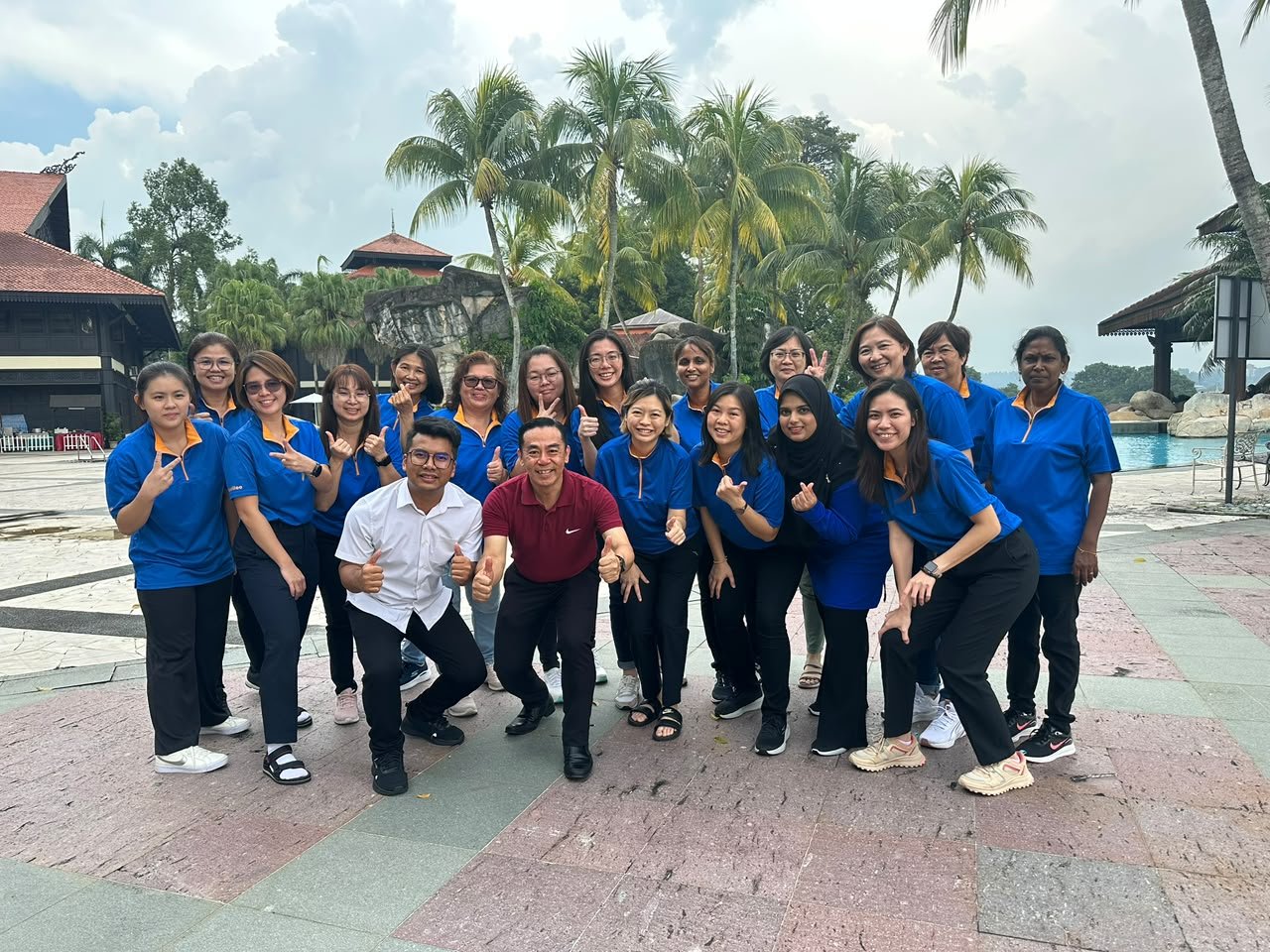 Team & Community