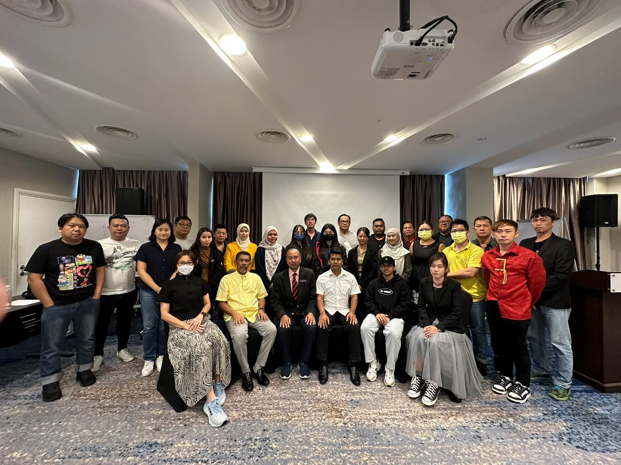 Team & Community