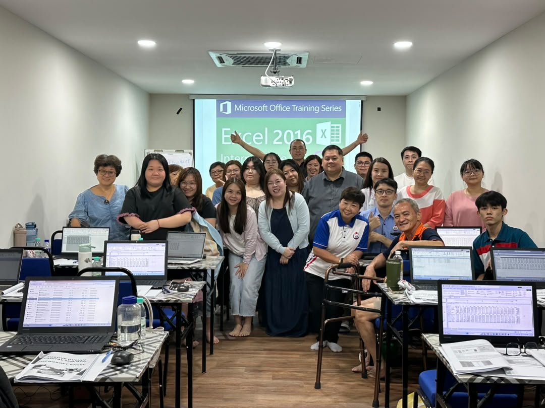 Team & Community
